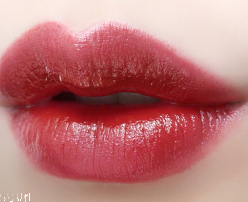 雅詩蘭黛307什么氣質(zhì) 少女冪愛薄涂 雅詩蘭黛307什么氣質(zhì) 少女冪愛薄涂