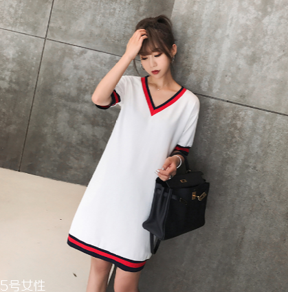t恤裙怎么穿好看 方便涼快又舒服 t恤裙怎么穿好看 方便涼快又舒服