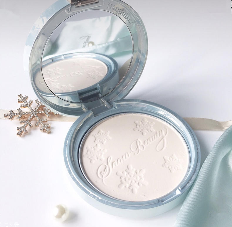 資生堂心機粉餅粉撲怎么用 2塊粉撲不同功能 資生堂心機粉餅粉撲怎么用 2塊粉撲不同功能