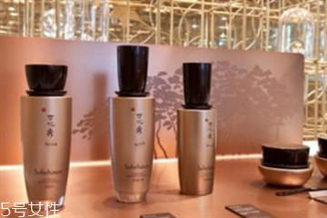 護(hù)膚品是韓國的好還是日本的好 兩者護(hù)膚特點不一樣 護(hù)膚品是韓國的好還是日本的好 兩者護(hù)膚特點不一樣