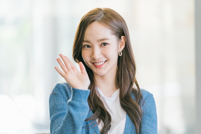 微笑妝容怎么畫簡單 微笑妝容怎么畫簡單