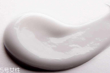 敏感肌膚用什么按摩膏好 這種質地再適合不過