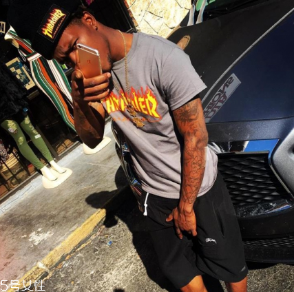 火焰短袖是什么牌子 街頭達(dá)人必備的t恤 火焰短袖是什么牌子 街頭達(dá)人必備的t恤