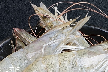 基圍蝦要去頭嗎 去不去都行 基圍蝦要去頭嗎 去不去都行