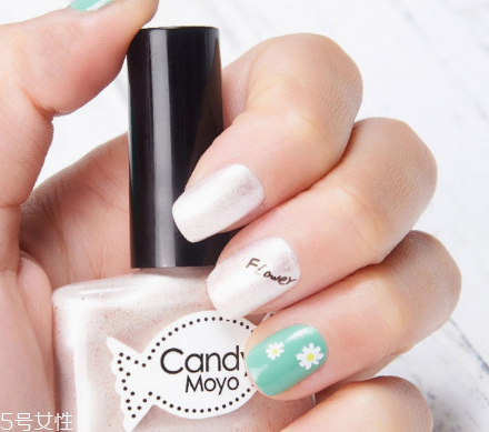 適合職場(chǎng)的美甲 職場(chǎng)里你也是小仙女 適合職場(chǎng)的美甲 職場(chǎng)里你也是小仙女