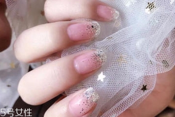 適合職場(chǎng)的美甲 職場(chǎng)里你也是小仙女 適合職場(chǎng)的美甲 職場(chǎng)里你也是小仙女