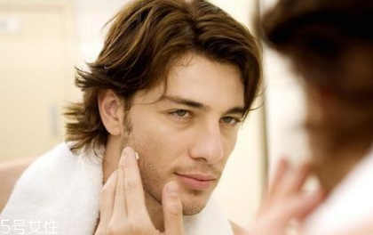 男人皮膚衰老怎么保養(yǎng)回來 男人皮膚也要抗衰老 男人皮膚衰老怎么保養(yǎng)回來 男人皮膚也要抗衰老