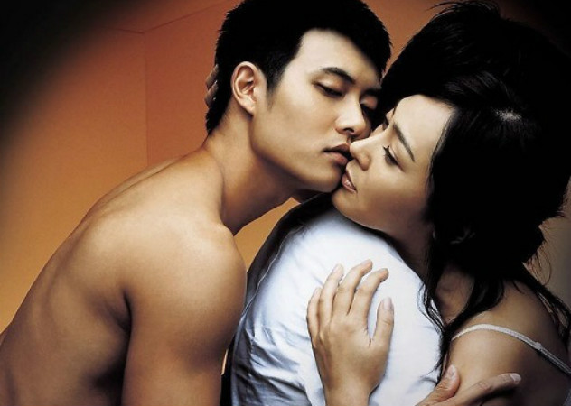 十二星座男劈腿后的表現(xiàn) 否認(rèn)還是裝沒(méi)事 十二星座男劈腿后的表現(xiàn) 否認(rèn)還是裝沒(méi)事