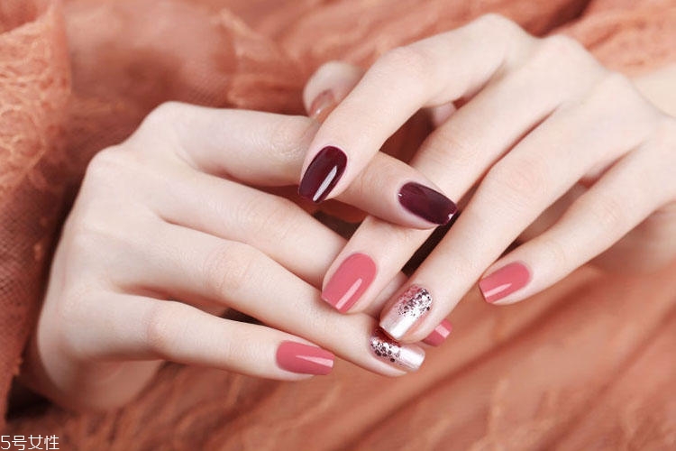 2022健康指甲油推薦 讓指甲自由呼吸 2022健康指甲油推薦 讓指甲自由呼吸