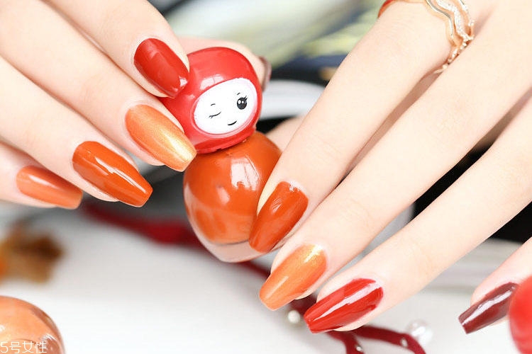 2022健康指甲油推薦 讓指甲自由呼吸 2022健康指甲油推薦 讓指甲自由呼吸