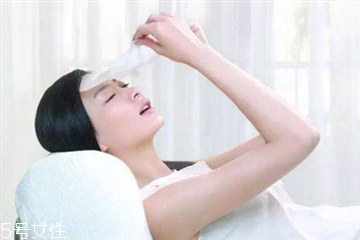 敷面膜后要用洗面奶洗臉嗎 敷面膜常見的幾個誤區(qū) 敷面膜后要用洗面奶洗臉嗎 敷面膜常見的幾個誤區(qū)