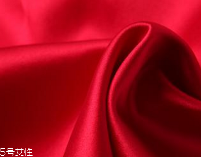 真絲可以用洗發(fā)水洗嗎 清洗方法很重要 真絲可以用洗發(fā)水洗嗎 清洗方法很重要