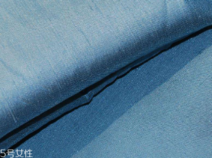 真絲可以用沐浴露洗嗎 非堿性洗液都能用 真絲可以用沐浴露洗嗎 非堿性洗液都能用