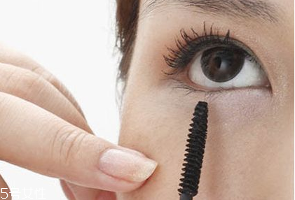睫毛膏是什么原理 原理很簡單 睫毛膏是什么原理 原理很簡單