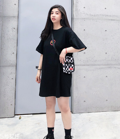 手臂粗穿什么衣服好看 這三招輕松搞定 手臂粗穿什么衣服好看 這三招輕松搞定