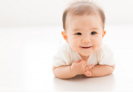 如何選購(gòu)兒童防曬霜 兒童防曬霜購(gòu)買法則 如何選購(gòu)兒童防曬霜 兒童防曬霜購(gòu)買法則