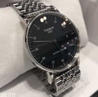 機(jī)械表可以逆時針調(diào)時間嗎 少量調(diào)節(jié)不影響