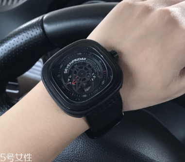 機(jī)械表可以上弦嗎 可以手動(dòng)上弦 機(jī)械表可以上弦嗎 可以手動(dòng)上弦