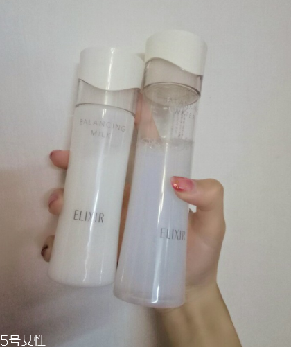 干性皮膚用什么平衡露好 水嫩肌的秘密 干性皮膚用什么平衡露好 水嫩肌的秘密