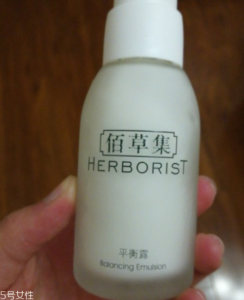 36歲以上用什么平衡露好 抗衰老是重中之重 36歲以上用什么平衡露好 抗衰老是重中之重