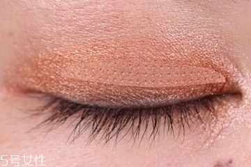 雙眼皮貼會看出來嗎 主要看技術(shù) 雙眼皮貼會看出來嗎 主要看技術(shù)