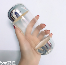 粉刺痘痘用什么爽膚水好 還你光滑小臉蛋 粉刺痘痘用什么爽膚水好 還你光滑小臉蛋