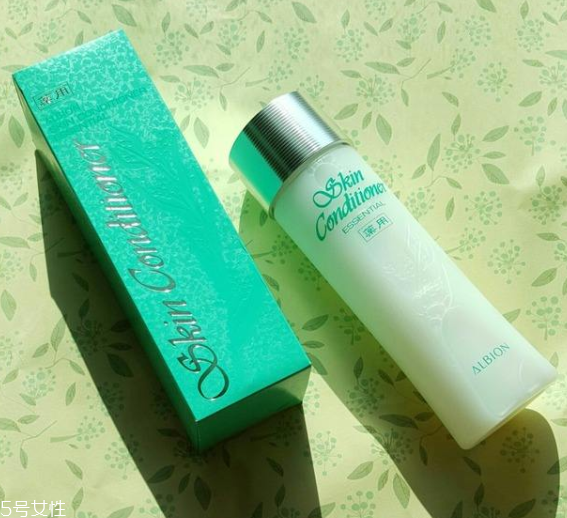 油性皮膚用什么爽膚水好 選對了清爽一整天 油性皮膚用什么爽膚水好 選對了清爽一整天