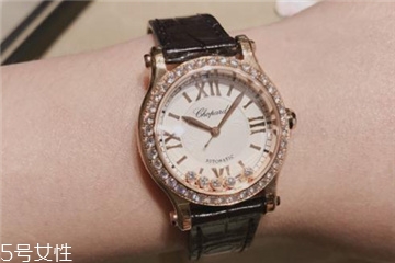 機(jī)械表和電子表的區(qū)別 這幾點很關(guān)鍵 機(jī)械表和電子表的區(qū)別 這幾點很關(guān)鍵