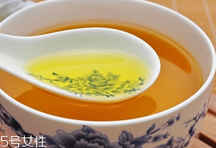 茶油的保質(zhì)期 保質(zhì)期為一年 茶油的保質(zhì)期 保質(zhì)期為一年