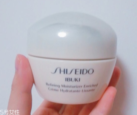 面霜什么成分能去痘痘粉刺 殺菌祛痘修復(fù)成分介紹 面霜什么成分能去痘痘粉刺 殺菌祛痘修復(fù)成分介紹