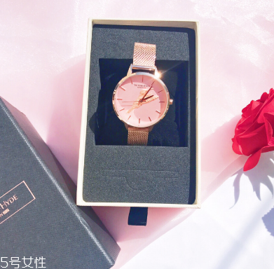 石英表一般多少錢 這個價位正合適 石英表一般多少錢 這個價位正合適