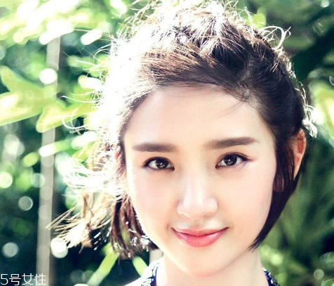 嘟嘟唇好看還是花瓣唇 各有各的美 嘟嘟唇好看還是花瓣唇 各有各的美