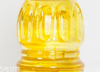 茶油能治胃病嗎 茶油對慢性胃炎有好處 茶油能治胃病嗎 茶油對慢性胃炎有好處