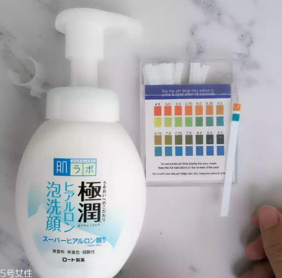 cow洗面奶和肌研極潤(rùn)洗面奶哪個(gè)好 2大日本泡沫潔面pk cow洗面奶和肌研極潤(rùn)洗面奶哪個(gè)好 2大日本泡沫潔面pk