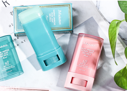 jm珍珠防曬棒和玫瑰防曬棒哪個好 兩種版本區(qū)別 jm珍珠防曬棒和玫瑰防曬棒哪個好 兩種版本區(qū)別