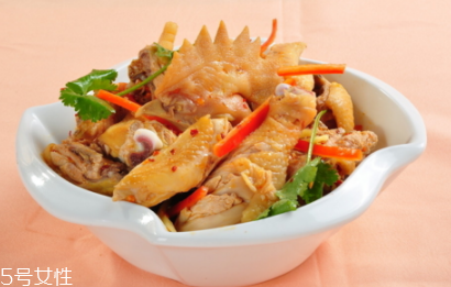 割雙眼皮后吃什么好 割雙眼皮后飲食注意事項(xiàng) 割雙眼皮后吃什么好 割雙眼皮后飲食注意事項(xiàng)