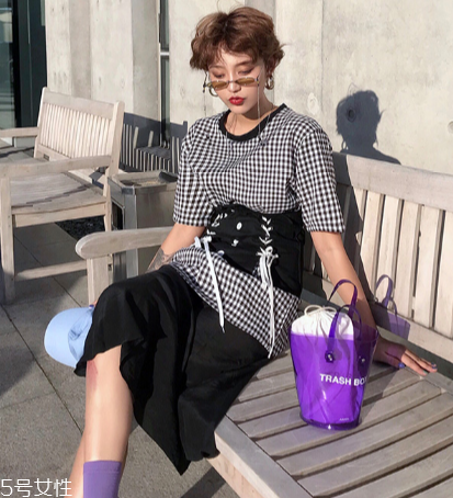 如何搭配衣服顯瘦 視覺上瘦一圈 如何搭配衣服顯瘦 視覺上瘦一圈