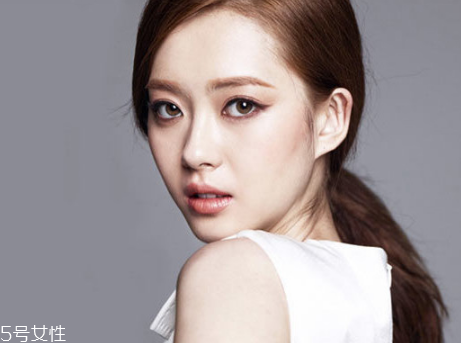 切開雙眼皮多久可以不腫脹 跟個人體質(zhì)有關(guān) 切開雙眼皮多久可以不腫脹 跟個人體質(zhì)有關(guān)