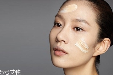 底妝用bb還是粉底液好 教你選擇對的底妝產品 底妝用bb還是粉底液好 教你選擇對的底妝產品