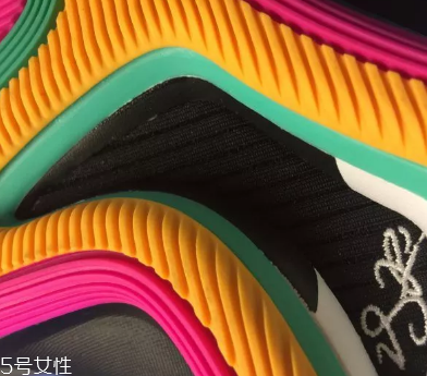 adidas d rose 9羅斯9代實(shí)戰(zhàn)測(cè)評(píng) 最值得入的簽名鞋