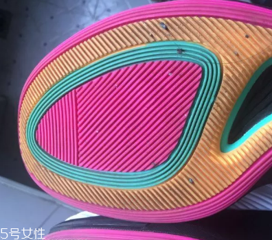 adidas d rose 9羅斯9代實(shí)戰(zhàn)測(cè)評(píng) 最值得入的簽名鞋