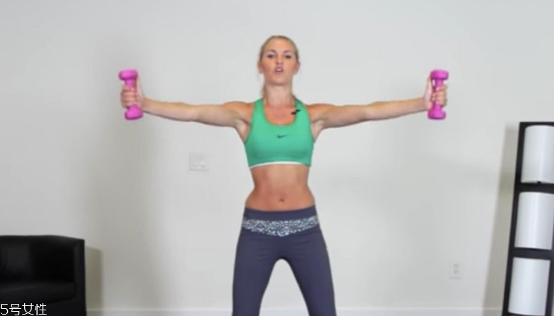 假副乳怎么快速消除 4個(gè)動(dòng)作2周見效 假副乳怎么快速消除 4個(gè)動(dòng)作2周見效