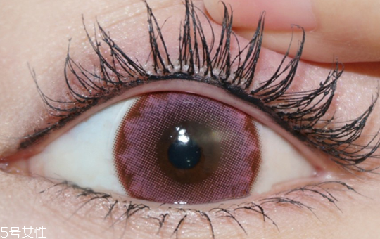 內(nèi)眼線用什么眼線液好 筆頭太粗易熊貓眼 內(nèi)眼線用什么眼線液好 筆頭太粗易熊貓眼