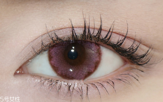 內(nèi)眼線用什么眼線液好 筆頭太粗易熊貓眼 內(nèi)眼線用什么眼線液好 筆頭太粗易熊貓眼