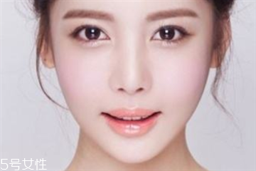 雙眼皮拆線疼嗎 不要提前拆線 雙眼皮拆線疼嗎 不要提前拆線