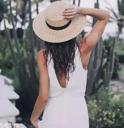 草帽發(fā)霉了怎么清洗 找準(zhǔn)原因輕松解決 草帽發(fā)霉了怎么清洗 找準(zhǔn)原因輕松解決