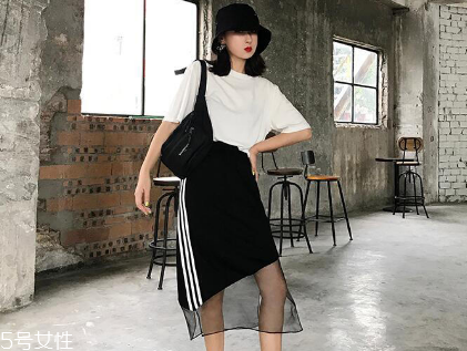 網(wǎng)紗半身裙搭配圖片 清涼夏日的朦朧美 網(wǎng)紗半身裙搭配圖片 清涼夏日的朦朧美