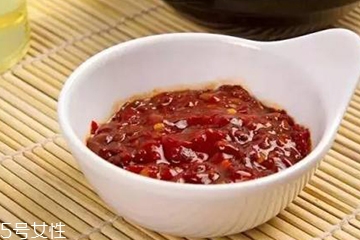 豆瓣醬是怎么做的 五步即成 豆瓣醬是怎么做的 五步即成