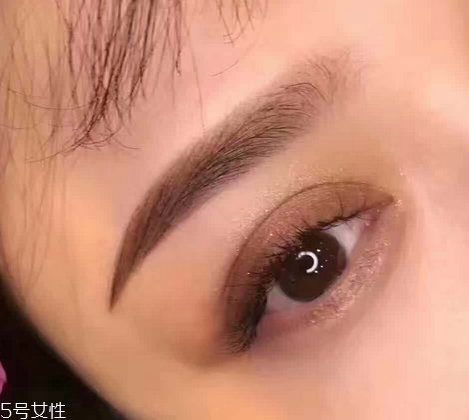 紋眉二次補(bǔ)色怎么補(bǔ) 這樣操作就行了 紋眉二次補(bǔ)色怎么補(bǔ) 這樣操作就行了