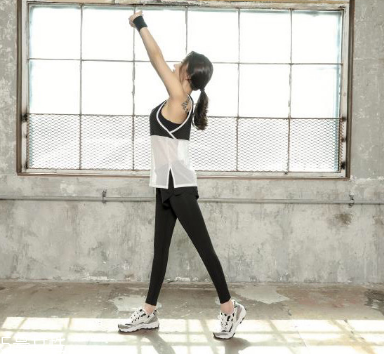 瑜伽服可以泡溫泉嗎 不如穿泳衣 瑜伽服可以泡溫泉嗎 不如穿泳衣